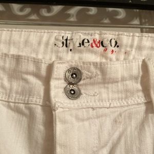 Style&Co- white Pants BOOTCUT size 10 COTTON